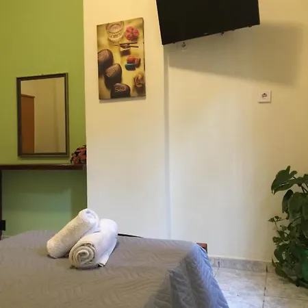 Happywish Syros Aparthotel Ermupoli