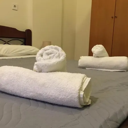 Happywish Syros 3* Ermupoli